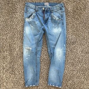 Alcott Women's Light Blue Distressed Boyfriend Jeans